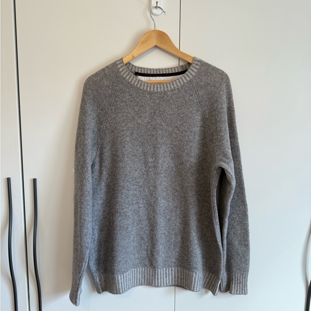 Benson wool Knit Grey Crewneck Sweater Size Large
